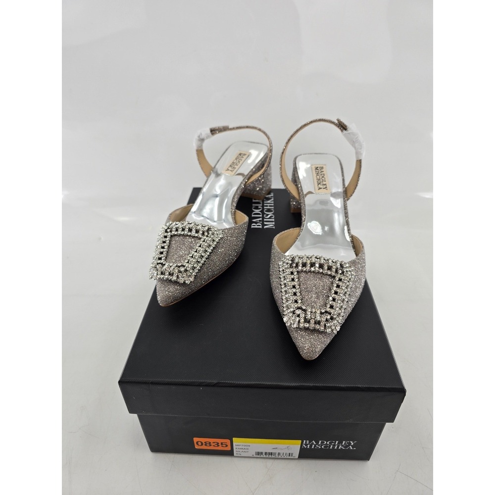 Badgley Mischka Emmie Pumps Womens 6.5 Silver Glitter Crystal Buckle - New